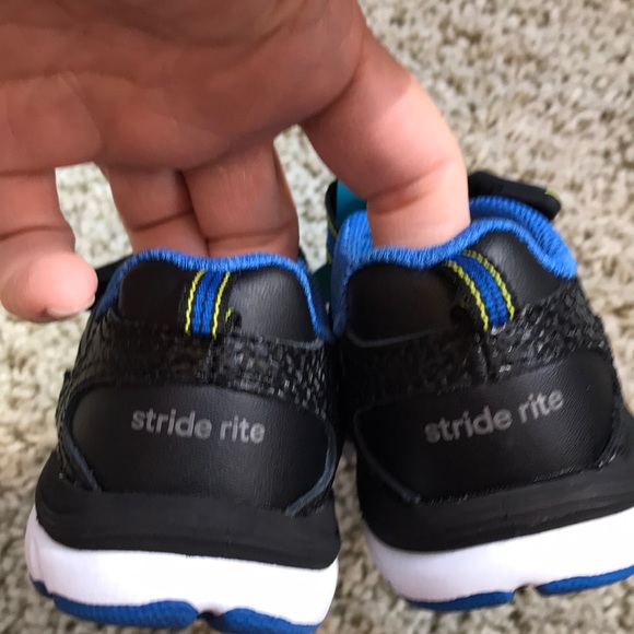 Stride Rite M2P Breccen Size 5M NWT Black/Blue - Picture 7 of 8